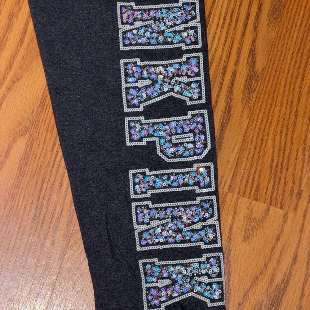 PINK Victoria’s Secret Yoga Leggings Black Sequins Logo Activewear Gym Pants L - Picture 5 of 9